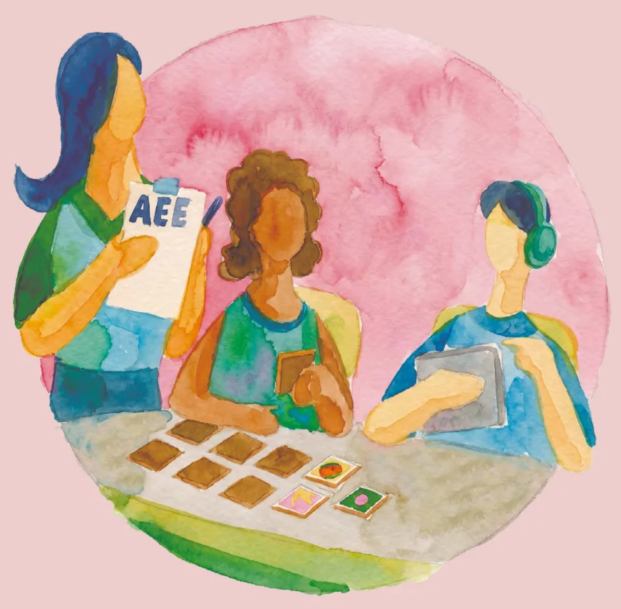 Ilustração em aquarela mostrando uma professora aplicando avaliação pedagógica do AEE a dois estudantes
